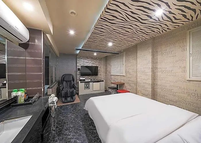 Soo Suyu Hotel 2*